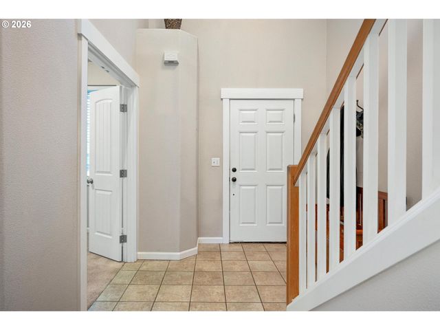 2037 Se CENTURION Way, Gresham, OR 97080