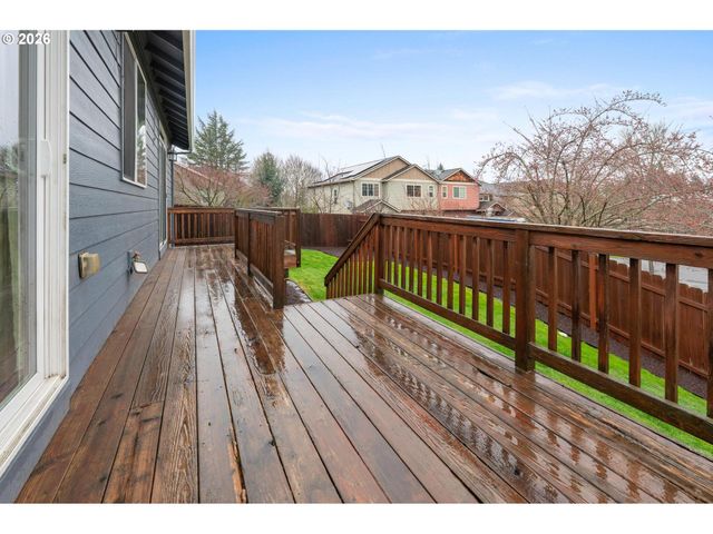 2037 Se CENTURION Way, Gresham, OR 97080