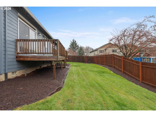 2037 Se CENTURION Way, Gresham, OR 97080