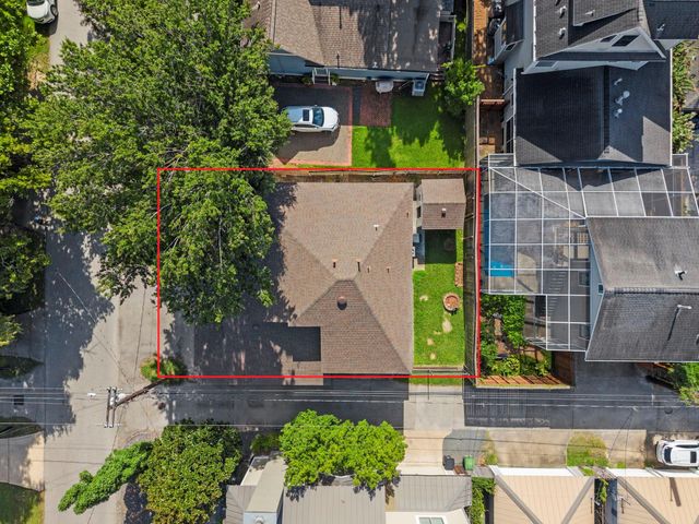 710 W 10th Street, Houston, TX 77008