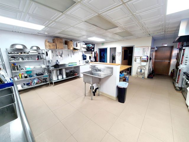 696 DAHL LANE, Fairbanks, AK 99712