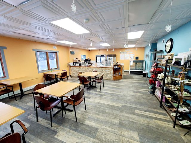 696 DAHL LANE, Fairbanks, AK 99712