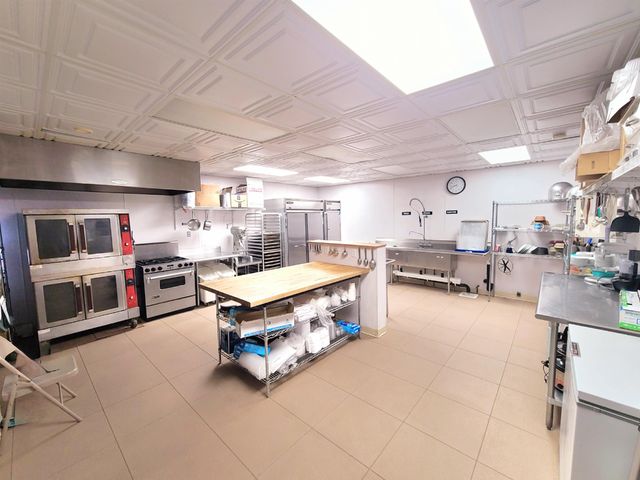 696 DAHL LANE, Fairbanks, AK 99712