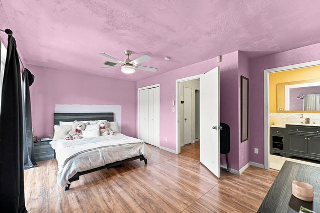 6 Spinning Wheel Lane, Tamarac, FL 33319