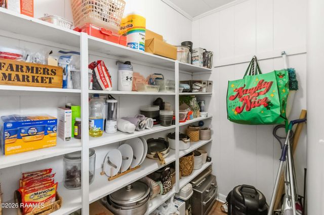 1061 Anse Broussard Highway, Breaux Bridge, LA 70517