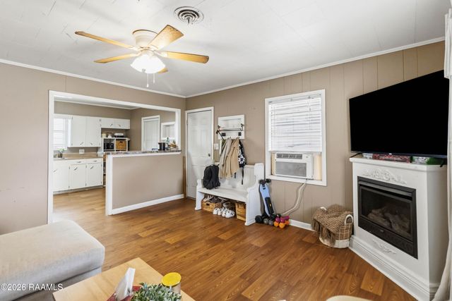 1061 Anse Broussard Highway, Breaux Bridge, LA 70517