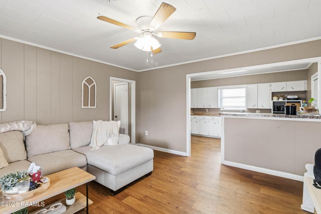 1061 Anse Broussard Highway, Breaux Bridge, LA 70517