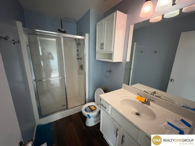 19604 V Street, Omaha, NE 68135