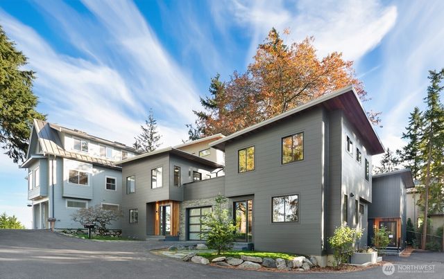 3949 A W Barrett Lane, Seattle, WA 98199