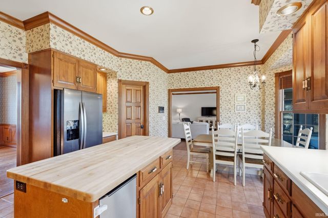 8928 McCutchan Place, Evansville, IN 47725