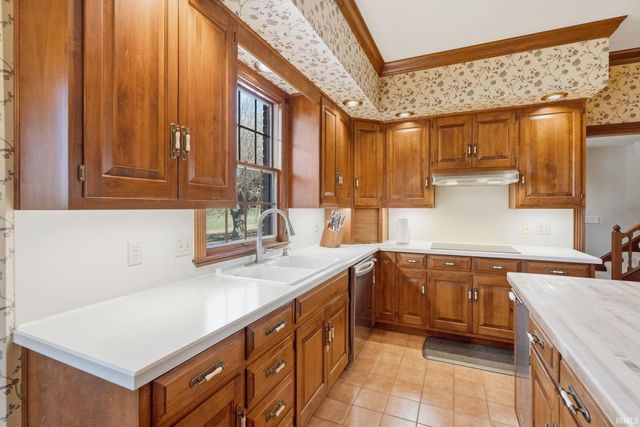 8928 McCutchan Place, Evansville, IN 47725