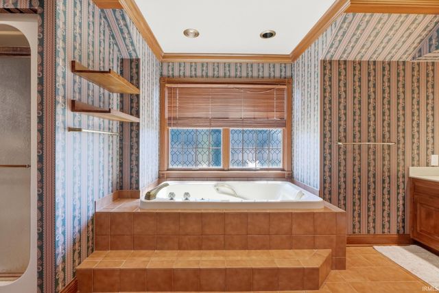 8928 McCutchan Place, Evansville, IN 47725