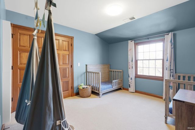 8928 McCutchan Place, Evansville, IN 47725