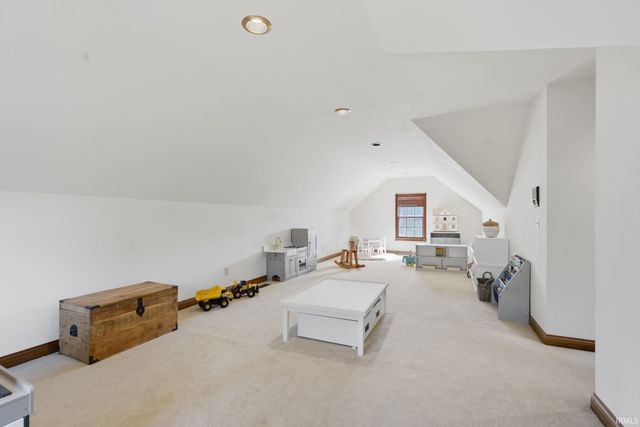 8928 McCutchan Place, Evansville, IN 47725