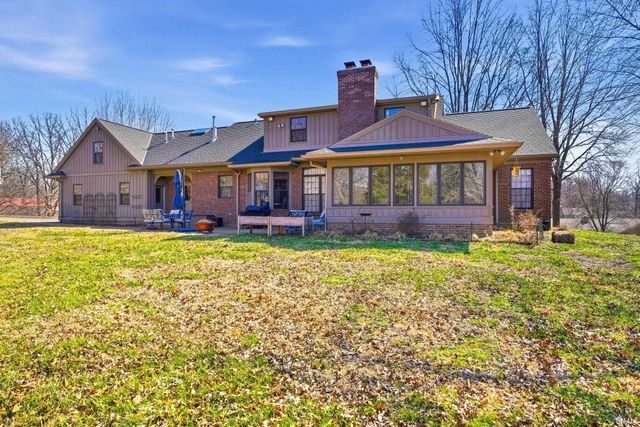 8928 McCutchan Place, Evansville, IN 47725