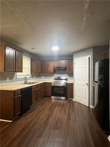 3953 Cress Way Run, Decatur, GA 30034