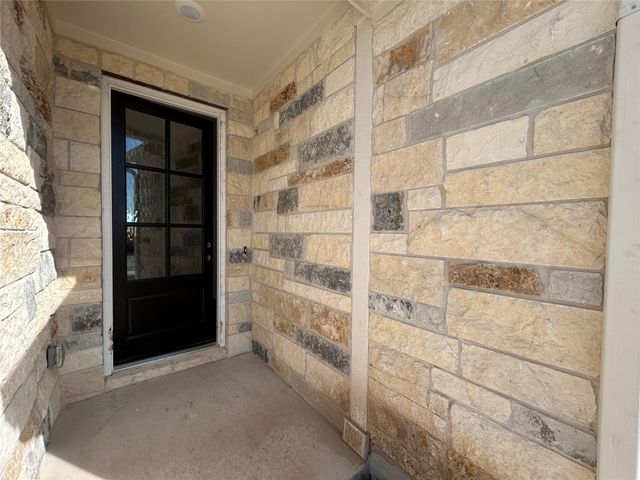 9812 Serene Bliss LN, Buda, TX 78610