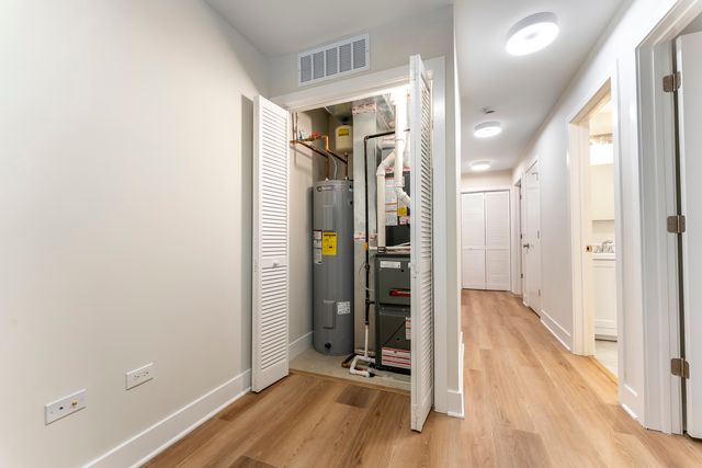 222 S Western Avenue A, Chicago, IL 60612