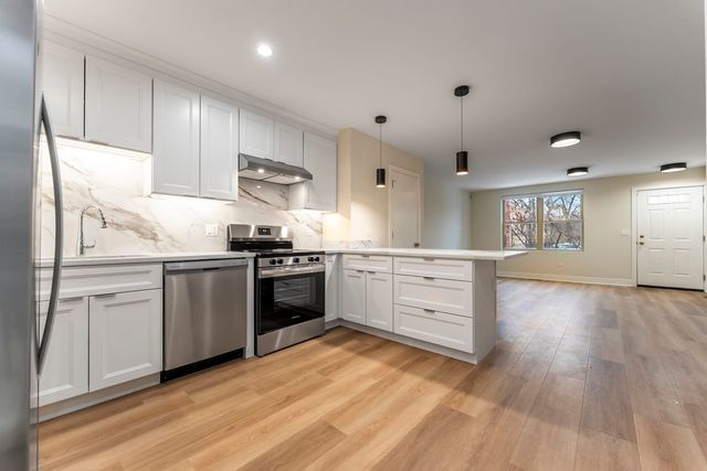 222 S Western Avenue A, Chicago, IL 60612