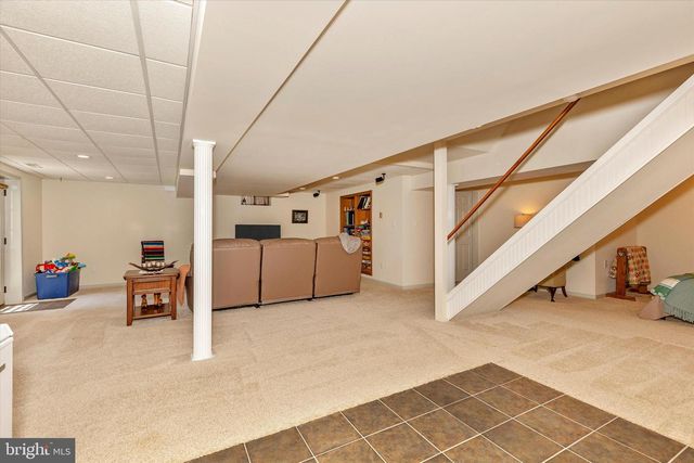 6796 ST ANNES DR, Fayetteville, PA 17222
