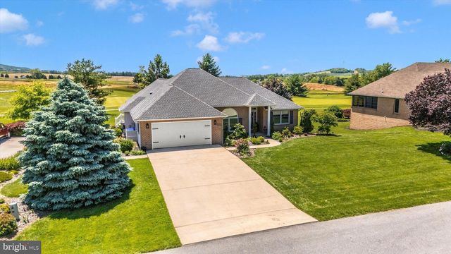 6796 ST ANNES DR, Fayetteville, PA 17222