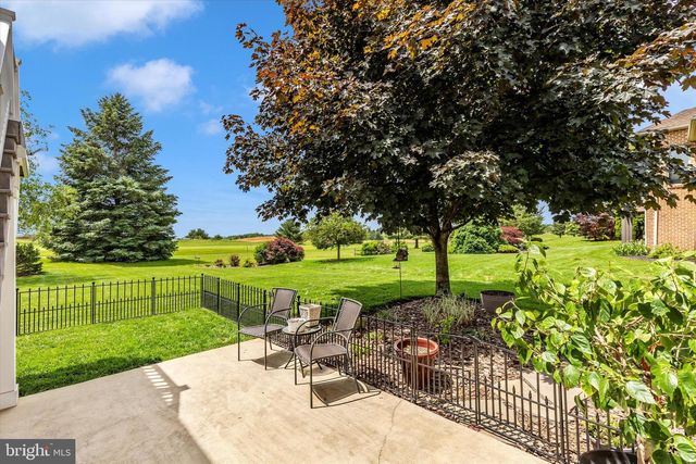 6796 ST ANNES DR, Fayetteville, PA 17222