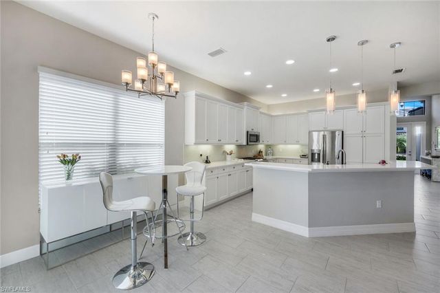 4118 Aspen Chase DR, Naples, FL 34119