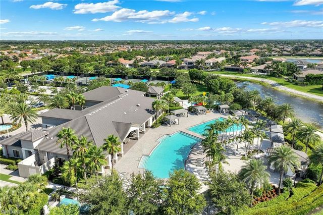 4118 Aspen Chase DR, Naples, FL 34119