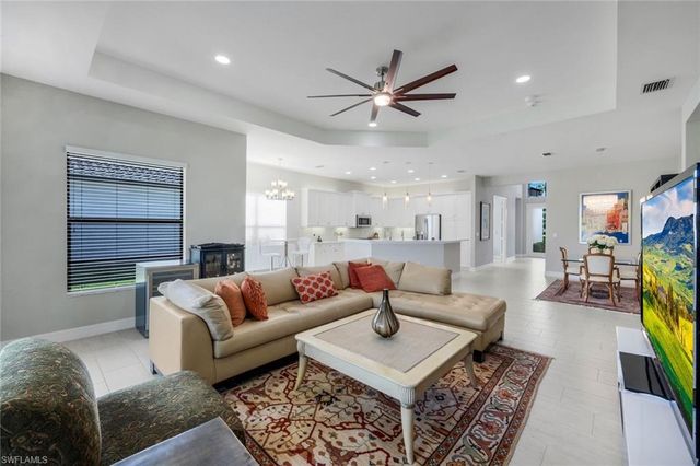 4118 Aspen Chase DR, Naples, FL 34119