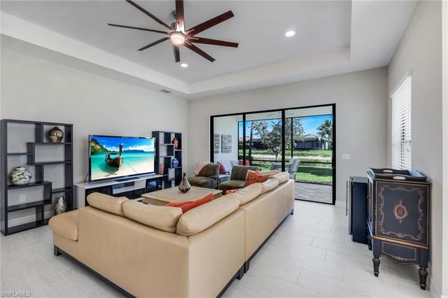 4118 Aspen Chase DR, Naples, FL 34119