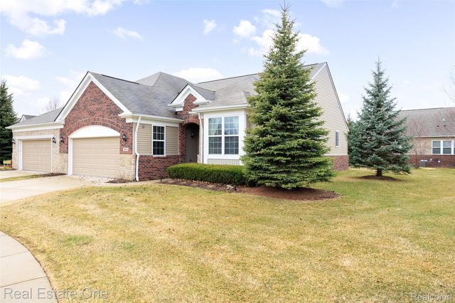 49539 Stillmeadow Court, Macomb Township, MI 48042