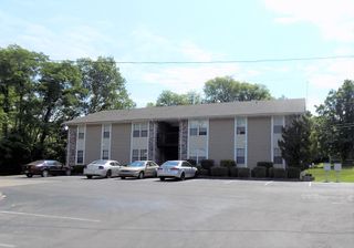 208 Beech St Apt G, Clarksville, TN 37042