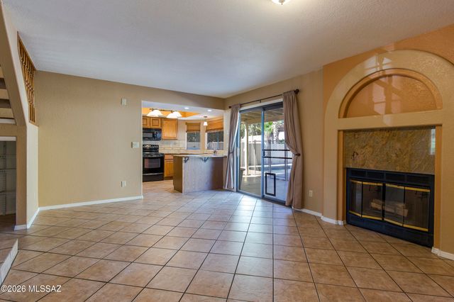 1160 W Lone Star Mine Place, Tucson, AZ 85737