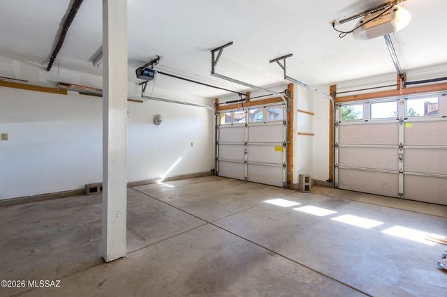 1160 W Lone Star Mine Place, Tucson, AZ 85737