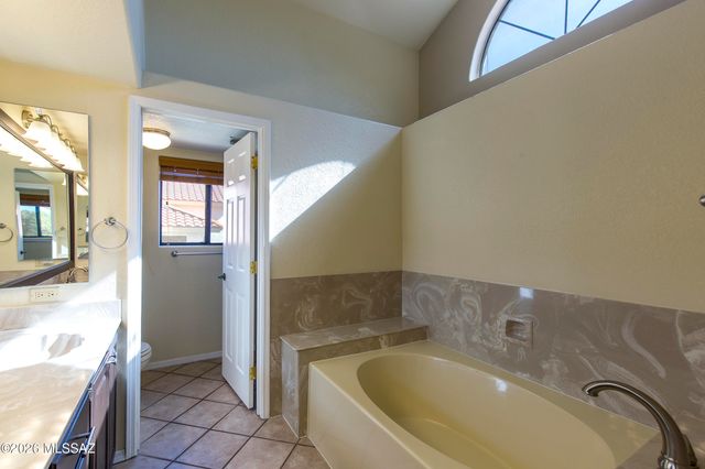 1160 W Lone Star Mine Place, Tucson, AZ 85737