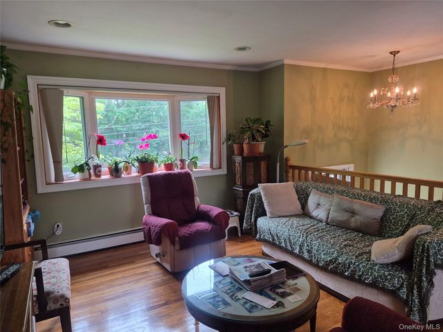 4401 Express Drive N, Ronkonkoma, NY 11779