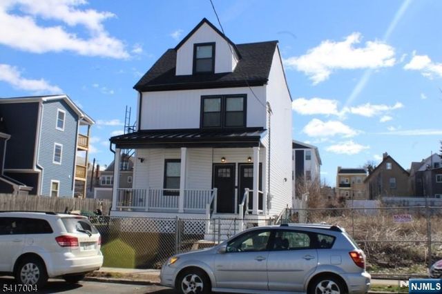 10 Bruen Avenue, Irvington, NJ 07111