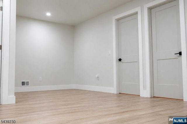 10 Bruen Avenue, Irvington, NJ 07111