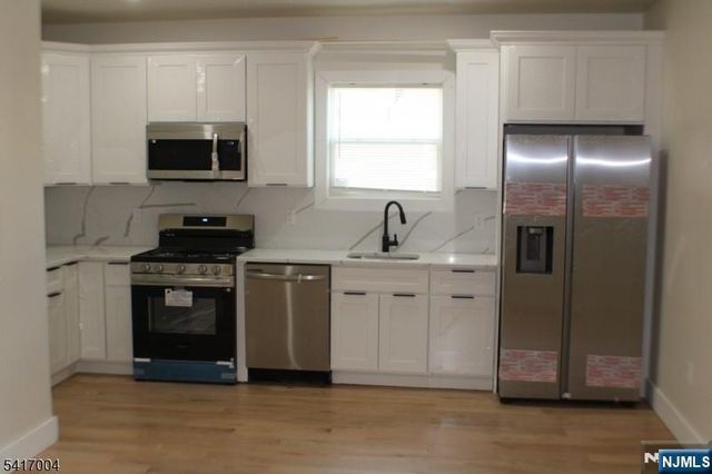 10 Bruen Avenue, Irvington, NJ 07111