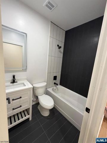 10 Bruen Avenue, Irvington, NJ 07111