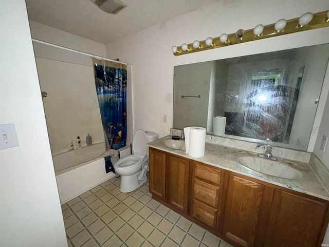 3001 N Erwin Road, West Lafayette, IN 47906