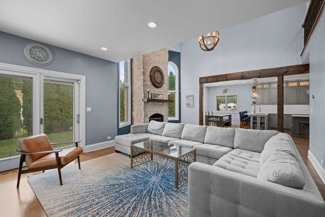 6834 N Kedvale Avenue, Lincolnwood, IL 60712