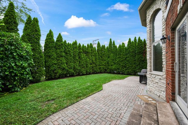 6834 N Kedvale Avenue, Lincolnwood, IL 60712