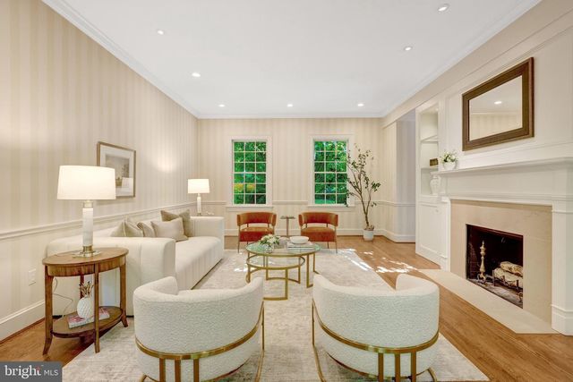 1110 BROOK VALLEY LN, Mclean, VA 22102