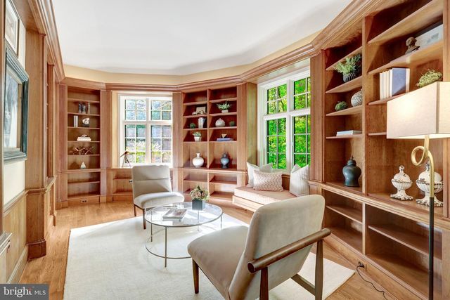 1110 BROOK VALLEY LN, Mclean, VA 22102