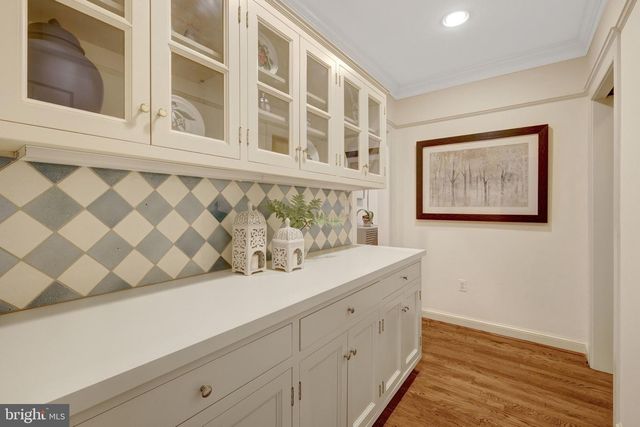 1110 BROOK VALLEY LN, Mclean, VA 22102