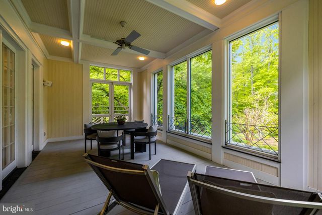 1110 BROOK VALLEY LN, Mclean, VA 22102