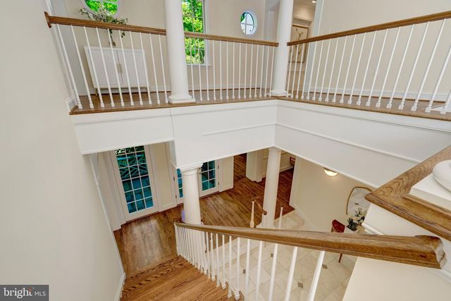 1110 BROOK VALLEY LN, Mclean, VA 22102