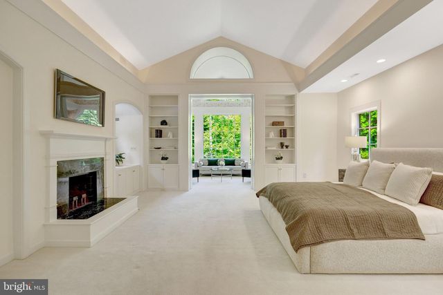 1110 BROOK VALLEY LN, Mclean, VA 22102