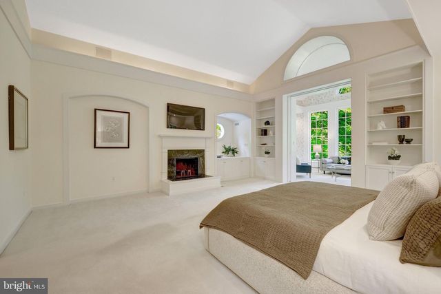 1110 BROOK VALLEY LN, Mclean, VA 22102